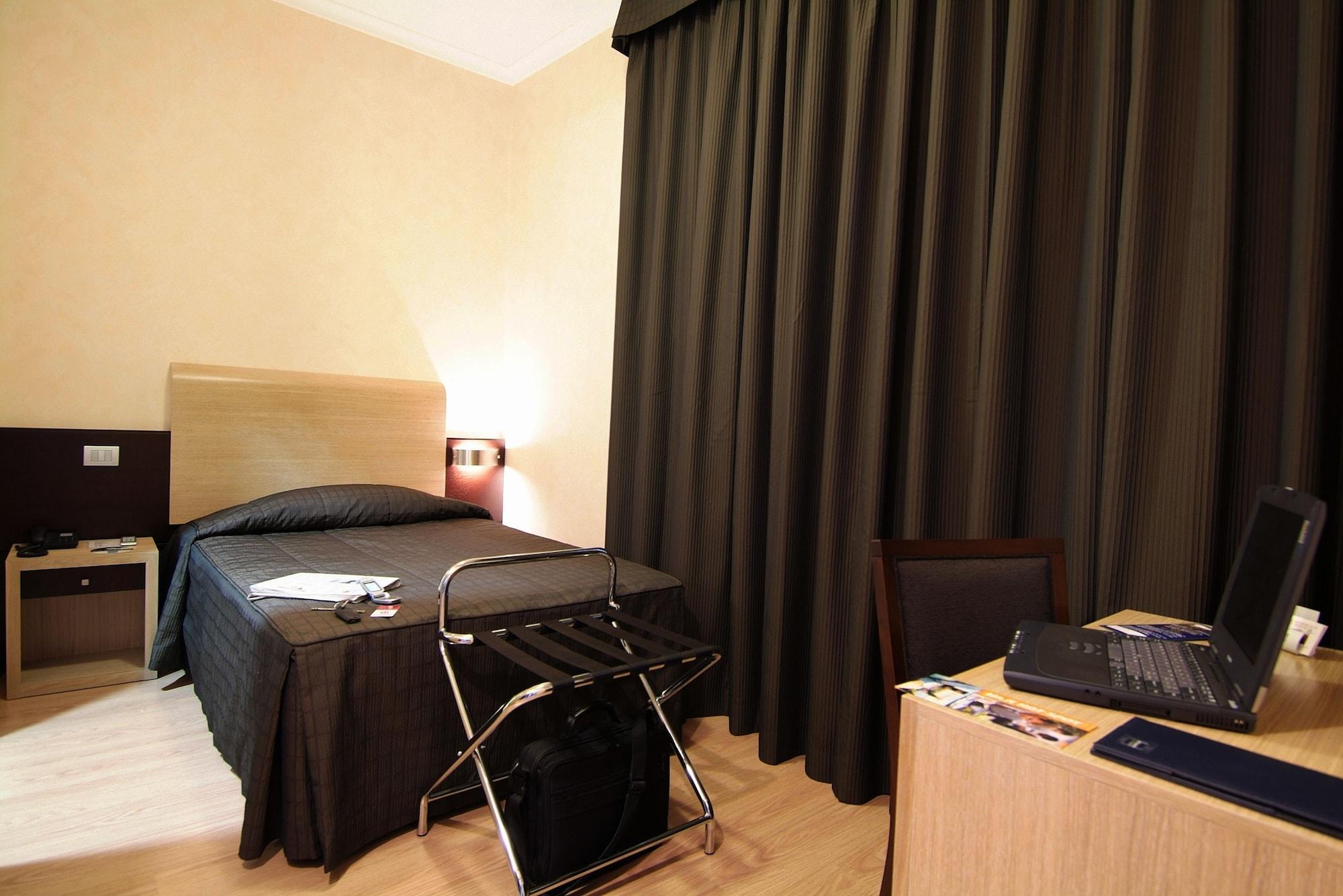 Eh Rome Airport Euro House Hotels Φιουμιτσίνο Εξωτερικό φωτογραφία