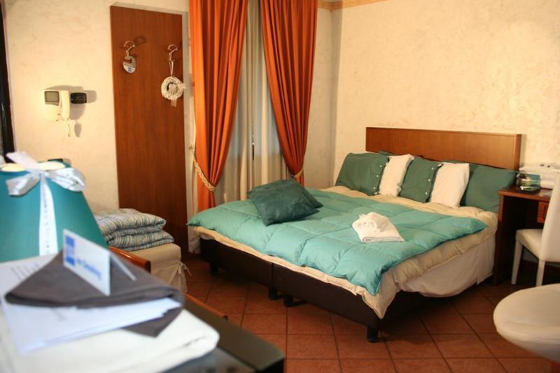 Eh Rome Airport Euro House Hotels Φιουμιτσίνο Εξωτερικό φωτογραφία